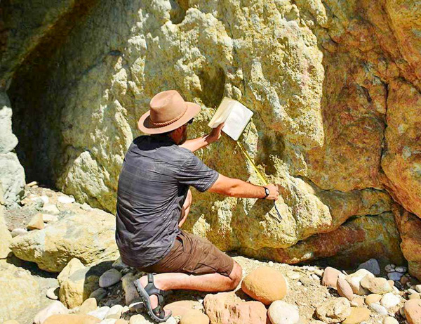 OÁSIS Journal Algarve – Dinos