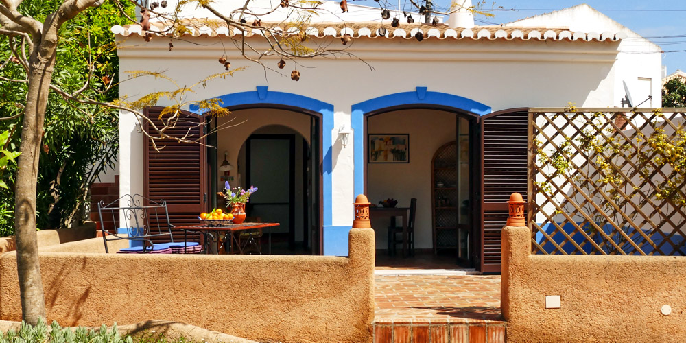 Casa Azul at OÁSIS Garden Village in Ferragudo