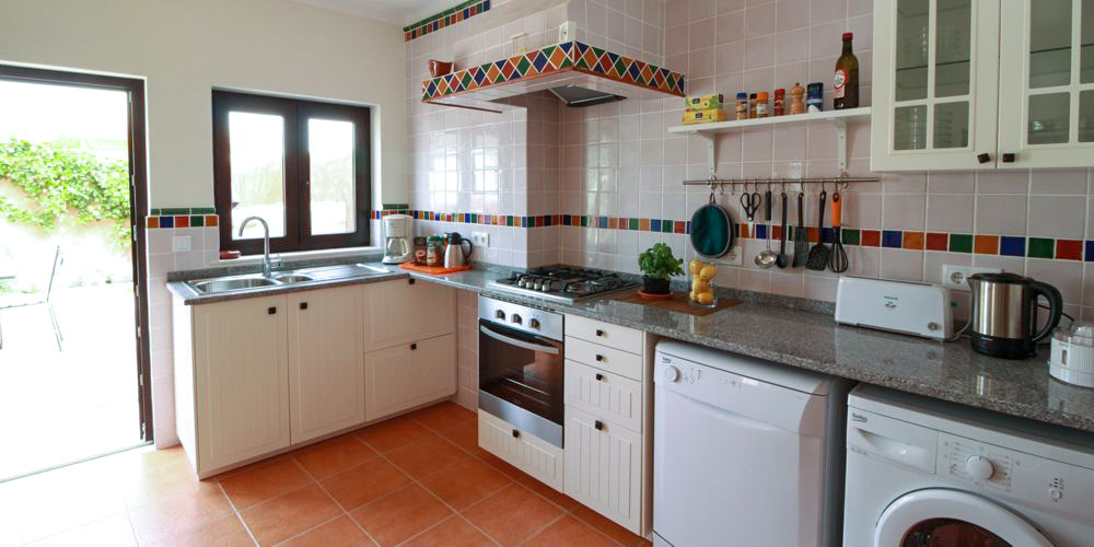 Private Comfort Room Plus at OÁSIS Garden Village in Ferragudo