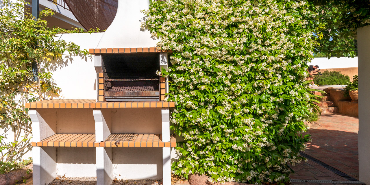 Private Comfort Room Plus at OÁSIS Garden Village in Ferragudo
